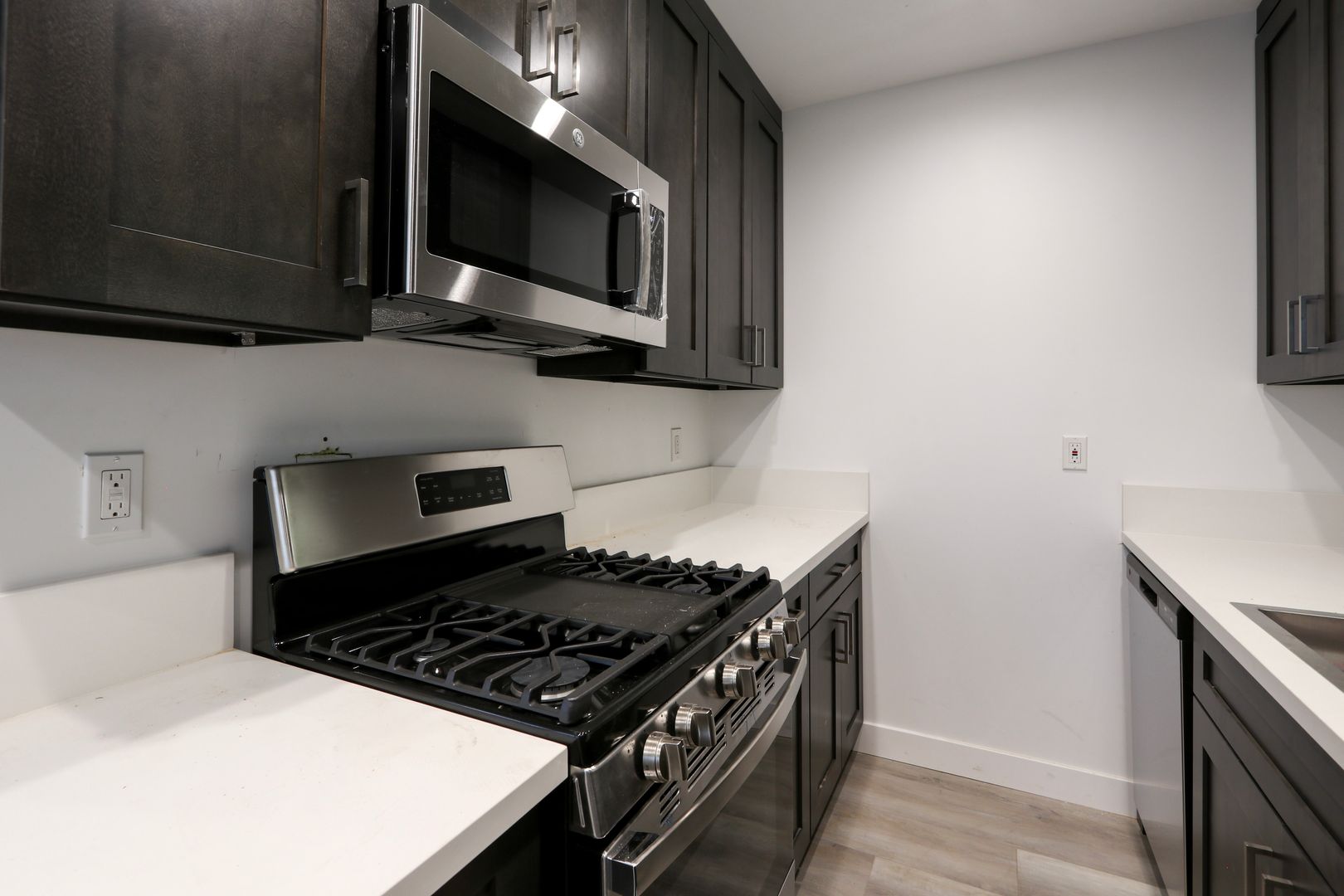 410 Lucas Avenue - Unit D, Los Angeles, CA 90017 - Image 9